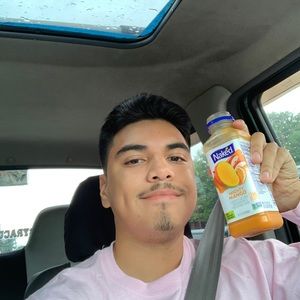 Meet your Posher, Alex